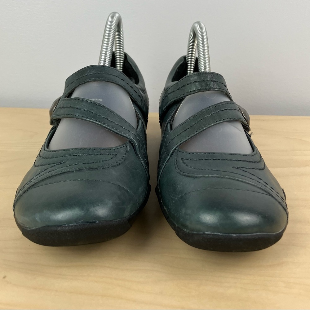 Clarks Artisan Women’s Size 8.5 M Ideo Green Leather Mary Jane Casual Shoes - Picture 5 of 10